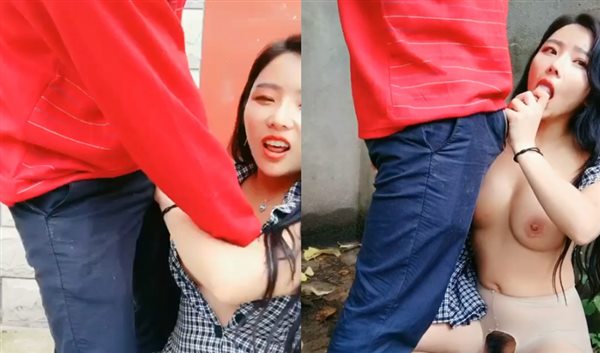 爆乳美娇娘乡村小院勾引大叔墙角激战被人观看照插不误超刺激深喉口爆吞精溢出嘴角滴落在巨乳上大量潮吹. — 2024